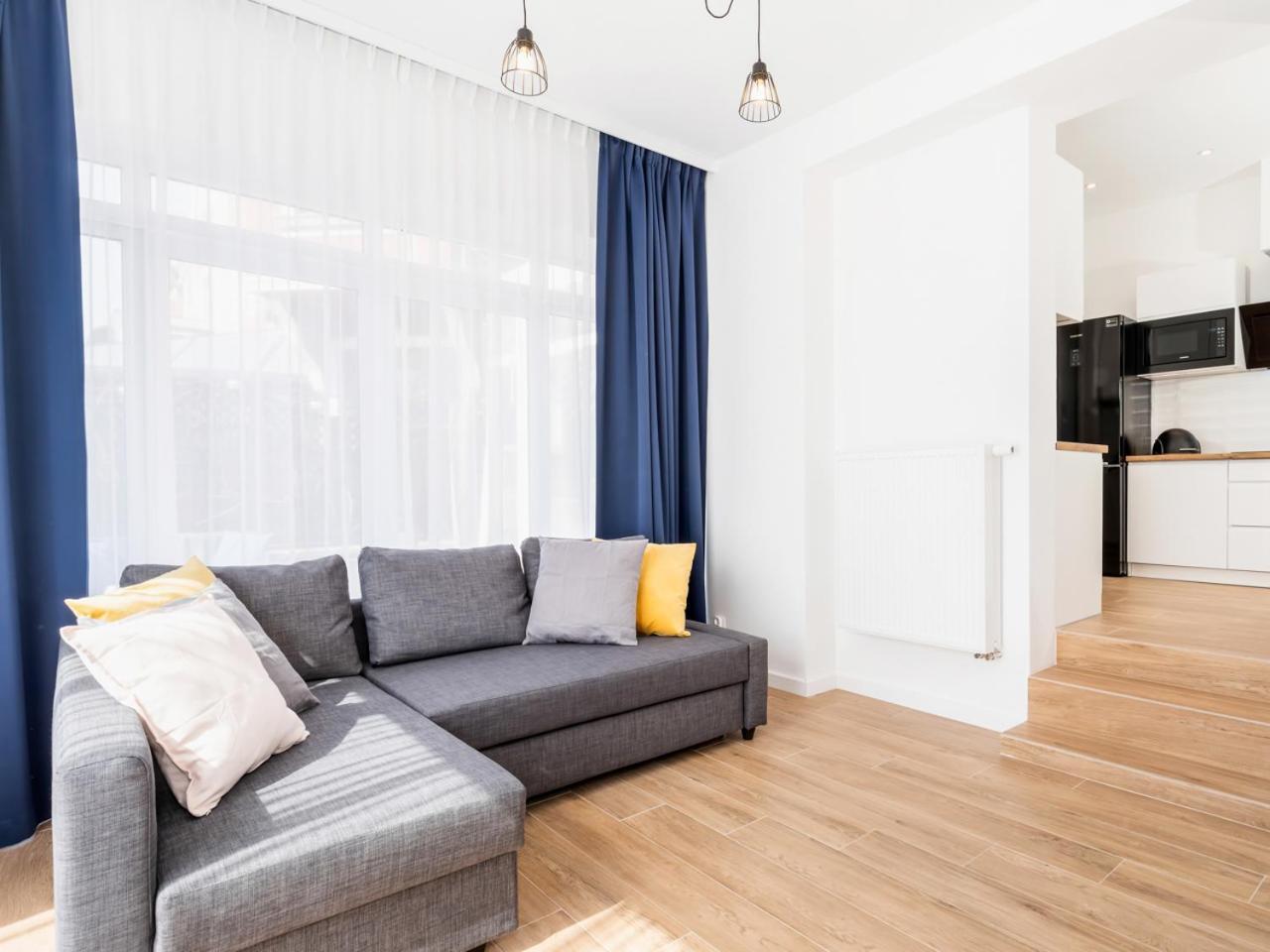 Kompleks Wypoczynkowy Pomerania Z Podgrzewanym Basenem 30 Metrow Do Morza Rewal Zimmer foto